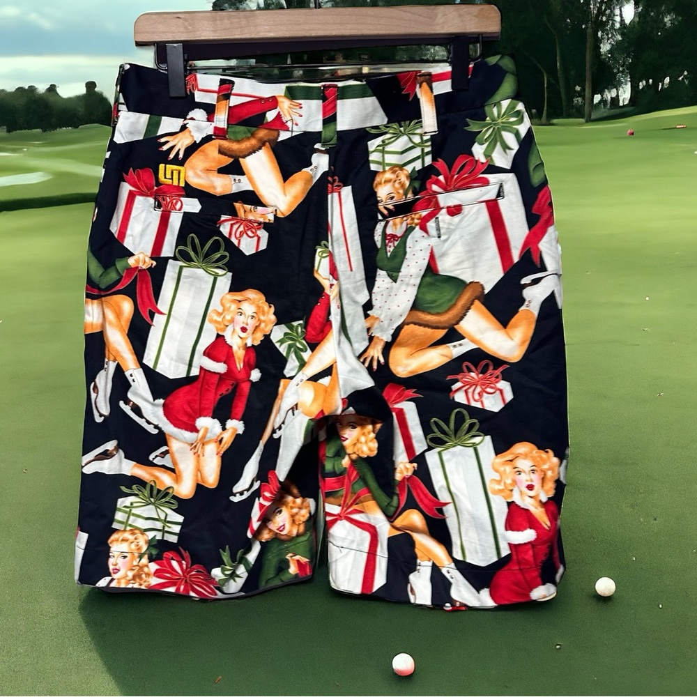 Loudmouth Golf Pin-Up Girl Christmas Shorts Size 30 Flawless Condition - Picture 3 of 15